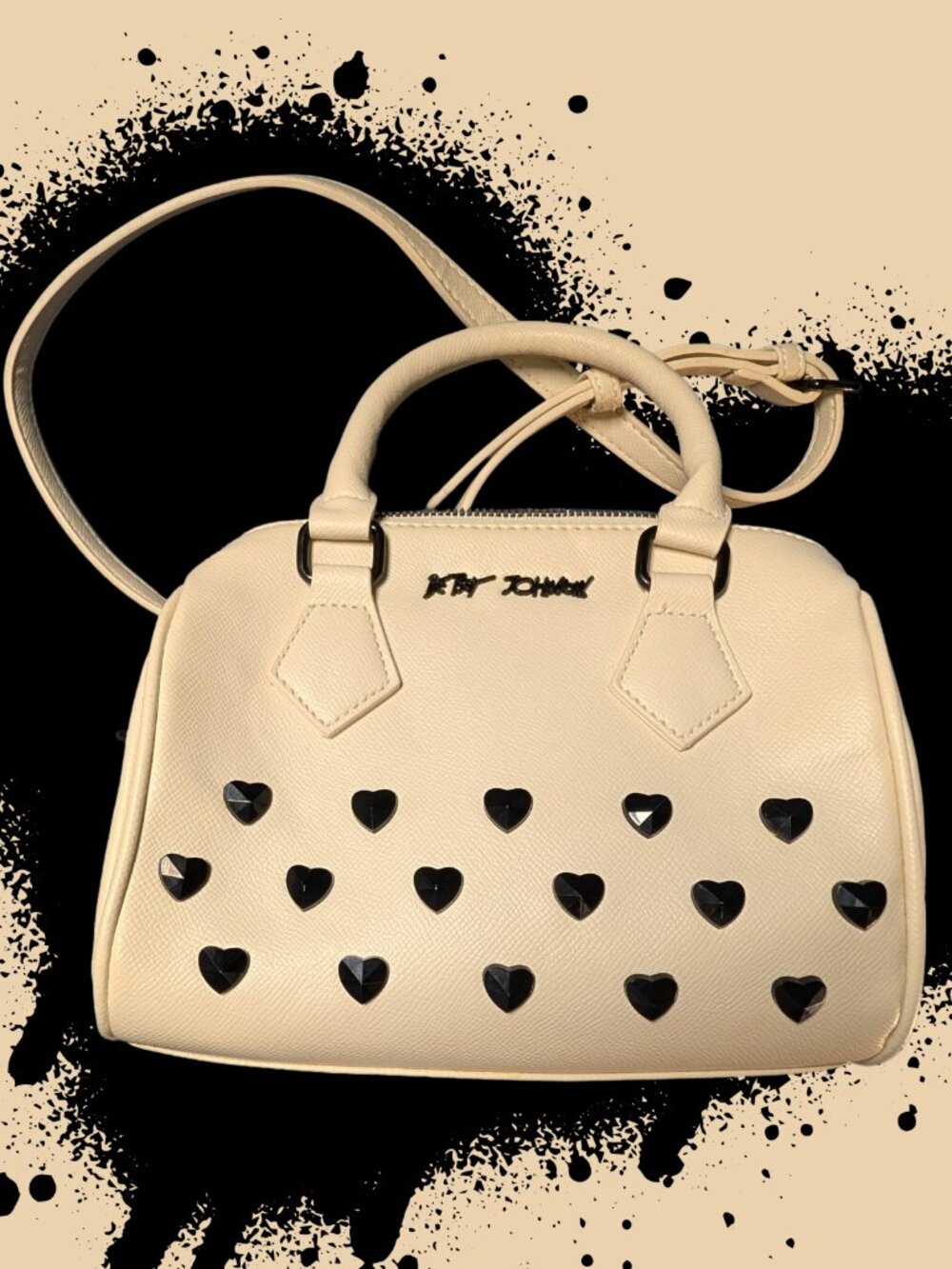 Betsey Johnson "Stone Heart" Convertible Dome Satchel in Cream/Black